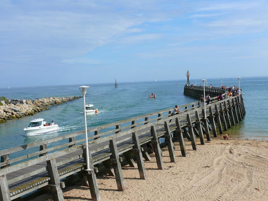Maison Ancienne Entierement Renovee Pour 5 Personnes Beny-sur-Mer الغرفة الصورة