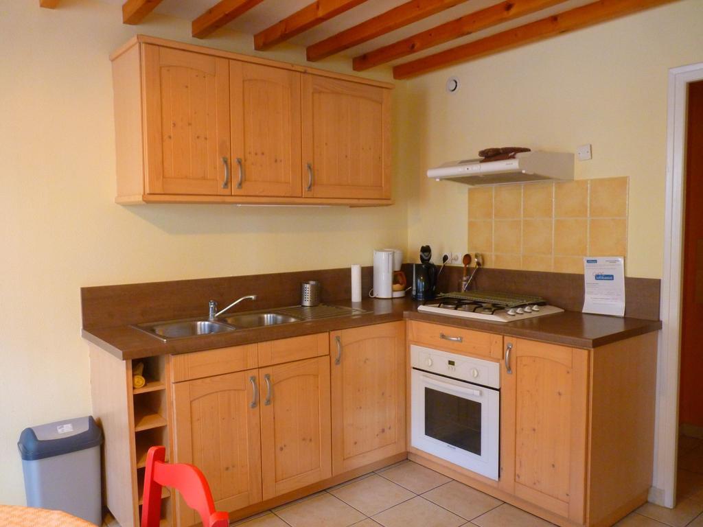 Maison Ancienne Entierement Renovee Pour 5 Personnes Beny-sur-Mer الغرفة الصورة